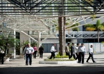 Público Alvo: Investidores em geral ATIVO DO FUNDO Centro Empresarial Rio Negro Nome do Imóvel Centro Empresarial Rio Negro Edifícios Comerciais Corporativos Localização Alameda Rio Negro, 585