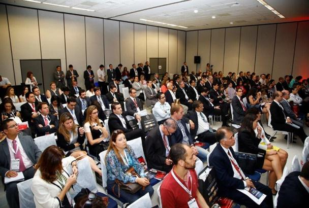 AGENDA INFORMA DIVISÃO JURÍDICA 2016 O Informa é a principal referência no Brasil quando se fala em eventos