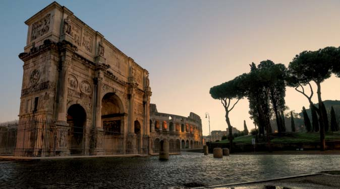 EUROPA PARA DOIS 247 Londres París Zurich Innsbruck Venecia Niza Pisa Florencia desde 2.190 2 personas 12, 14, 16 ou 18 DIAS 10º DIA - SEG. VENEZA / PADUA / FLORENÇA Café da manhã buffet.