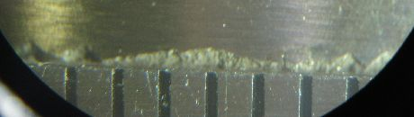 Lupa e Microscopia Eletrônica de Varredura (MEV) Na Figura 9 estão apresentadas imagens