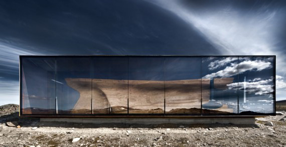 Snohetta Architects 2011 Pavilhão na Noruega Embora este projecto não tenha uma associação directa ao projecto realizado em Mourisca do Vouga, parece- -me importante fazer referência a um exemplo de