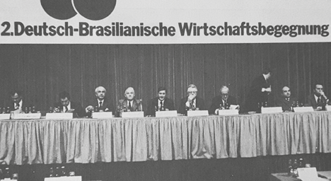 19 86 O 2º Encontro Ecônomico Brasil- Alemanha foi realizado em 1986, em Stuttgart na Alemanha.