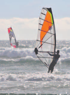 com windsurf 23 AGOSTo 9h00-11h00 WINDSURF Escola/Centro de Windsurf elisiario.