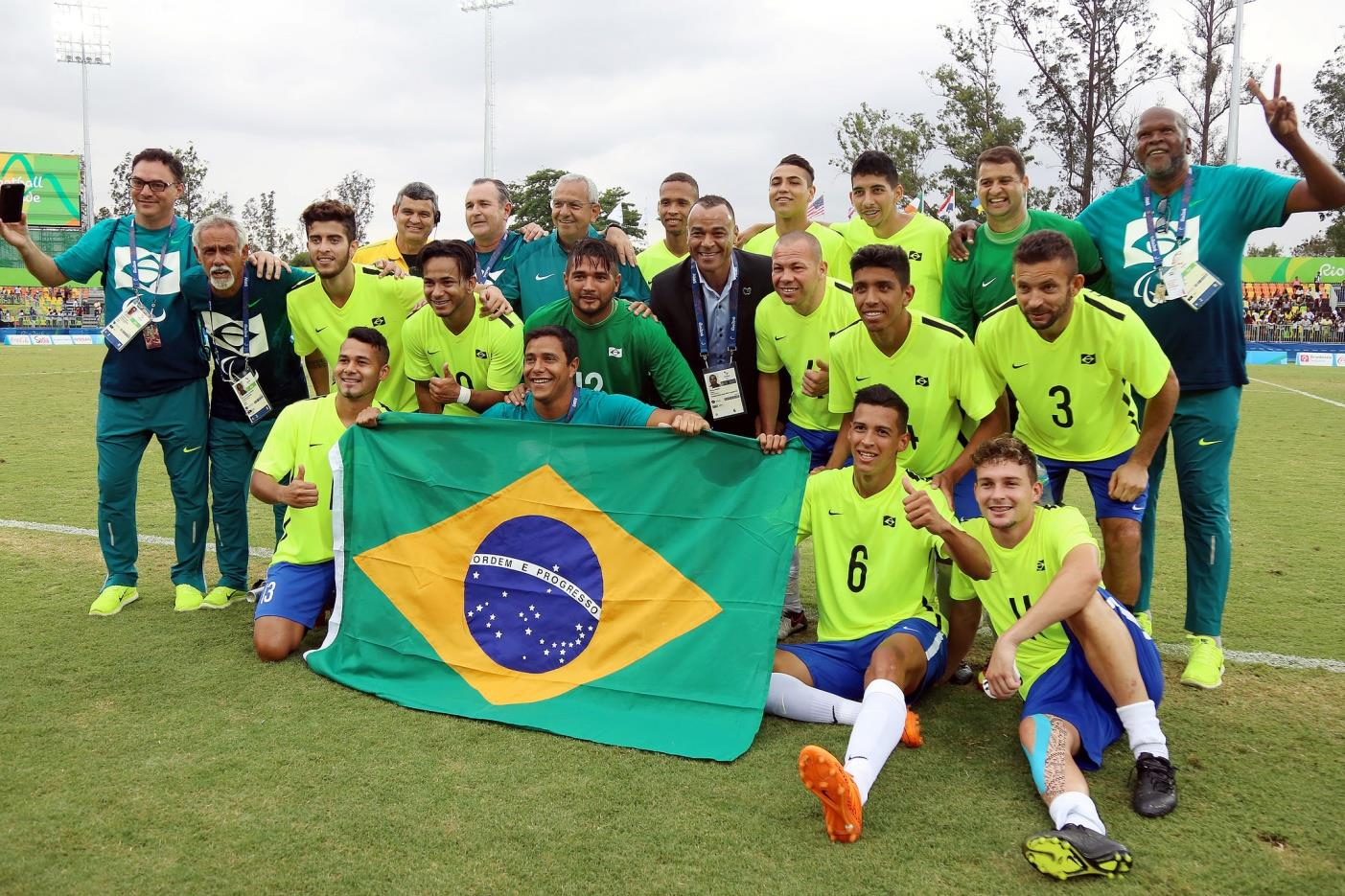 Futebol de 7 despedida com medalha 1 Seleção brasileira de futebol de 7 conquistou a medalha de bronze ao