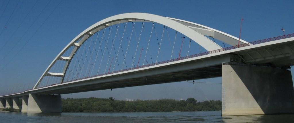 Pontes em Arco ARCO