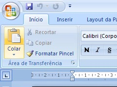 Introdução a Microsoft Word Figura 5 Posicionamento da Barra de Ferramentas de Acesso Rápido Para mover a Barra de Ferramentas de Acesso Rápido : 1.