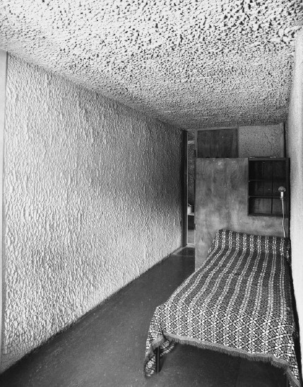 8 La Tourette (célula) Le