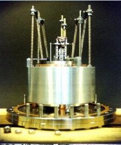 Introdução a Nanotecnologia A primeira vez em que se falou em nanotecnologia já foi há muito tempo.