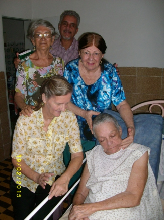 CANTINHO DA MATURIDADE Gabriela Macedo VISITAS Estivemos visitando as irmãs Gabriela Macedo, que continua seu tratamento e não tem tido oportunidade de vir a Igreja e Adail Maia, que depois da