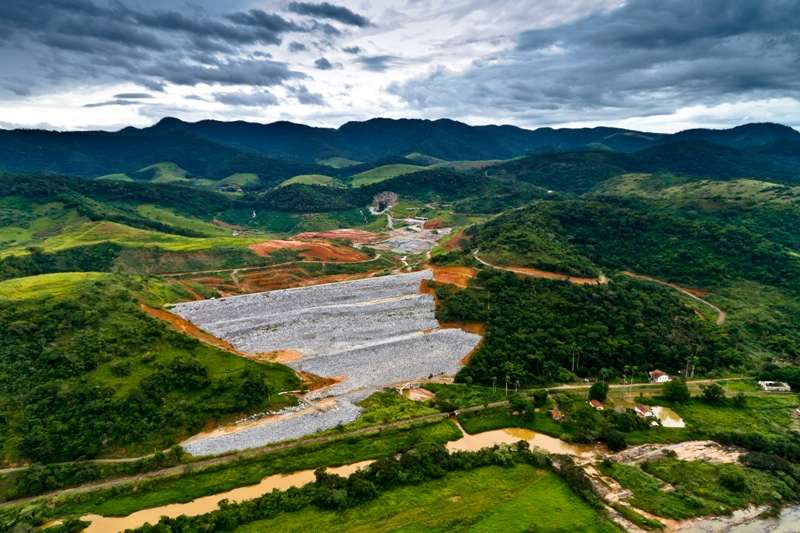 OBRAS DE INTERLIGAÇÃO EMBOQUE TÚNEL 3 DIQUE ESTACA 2 ALTURA (m) 75