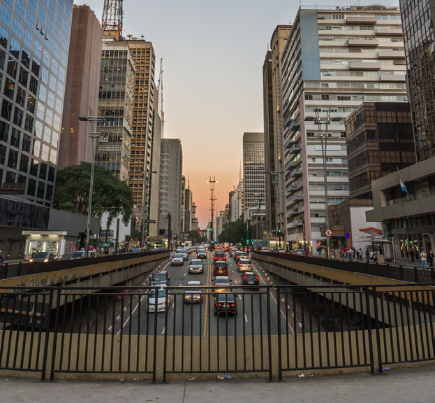 Imóveis São Paulo A venda de imóveis novos residenciais na cidade de São Paulo aumentou 20,2% em maio na comparação com o mesmo período do ano passado. Houve 3.278 unidades comercializadas ante os 2.