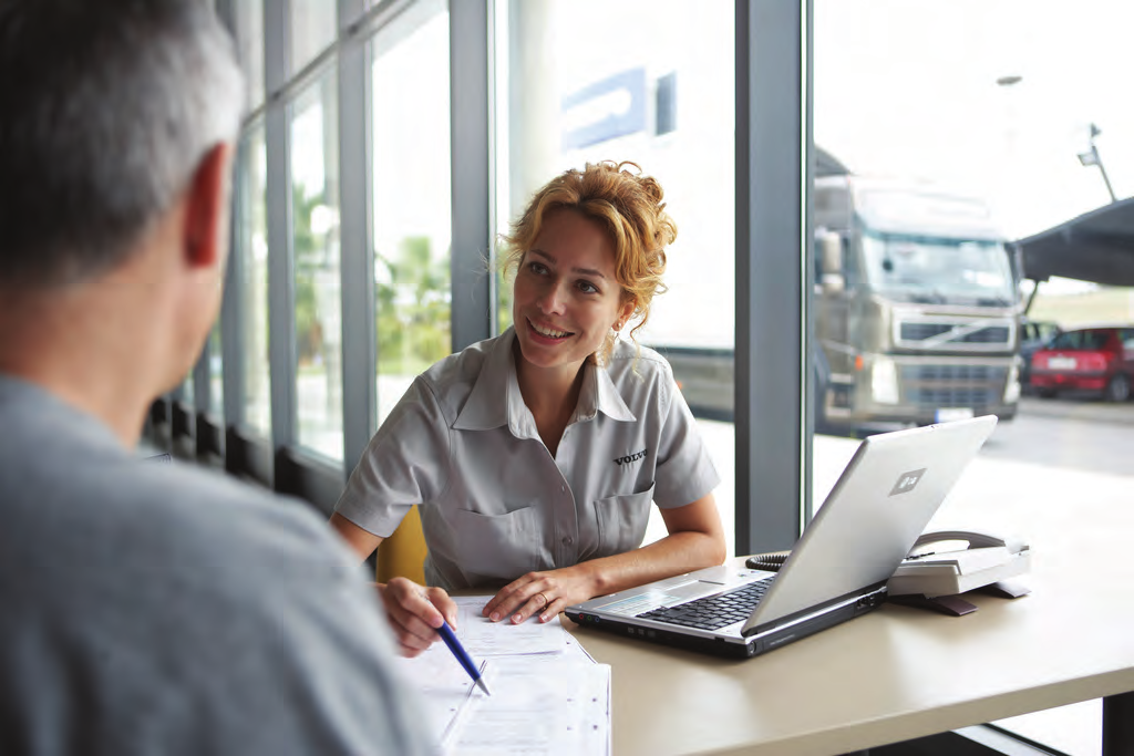 Volvo Service Program (VOSP) Com o VOSP - Volvo Service Program e com base nas suas condições de operação, a Volvo ajudá-lo-á a criar um programa de assistência e manutenção em função das suas