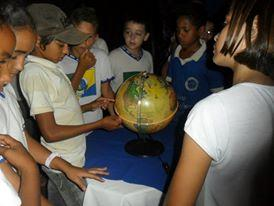 No decorrer da exposição foi exposto o globo terrestre (foto 3) e realizadas