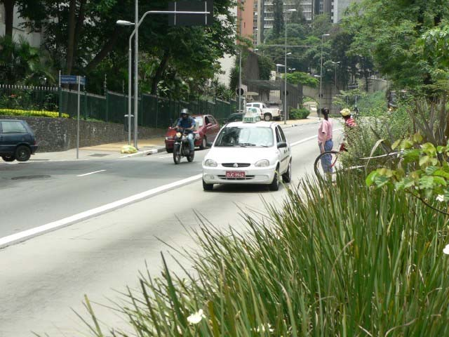 Corredor Av.