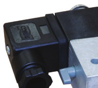 TRUCK & BUS VÁLVULA SOLENOIDE / VÁLVULA SELETORA CATÁLOGO 5001-9 BR INFORMAÇÕES TÉCNICAS 3/ vias/posições NF; Pressão de trabalho de de 3,5 a