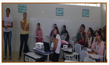 disciplina de Língua Portuguesa e com os bolsistas colaboradores do PIBID Diversidade (UFCG/CDSA).