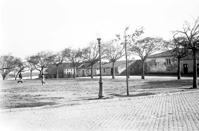 Largo da Ajuda, casas do lado sul. 1939.