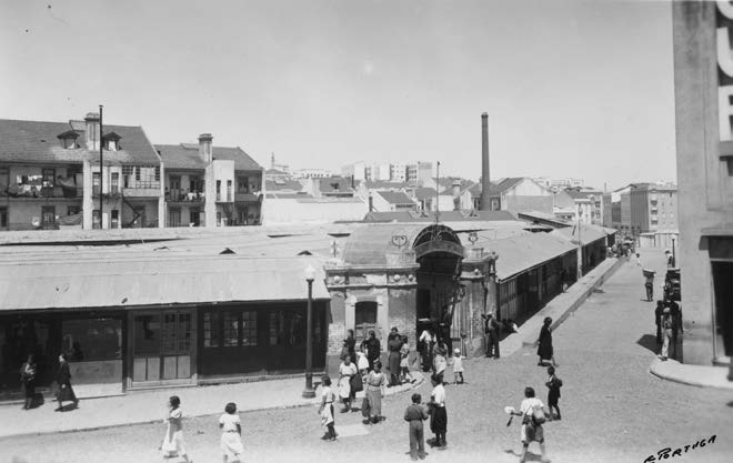Mercado do Poço dos Mouros. Alto do Pina. 1939.