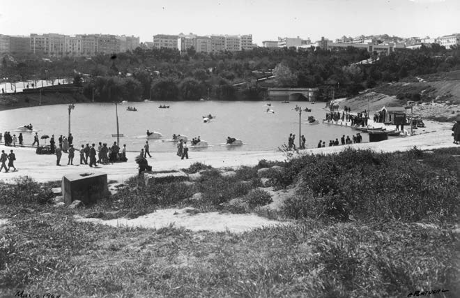 Lago do parque Eduardo VII. 1940.