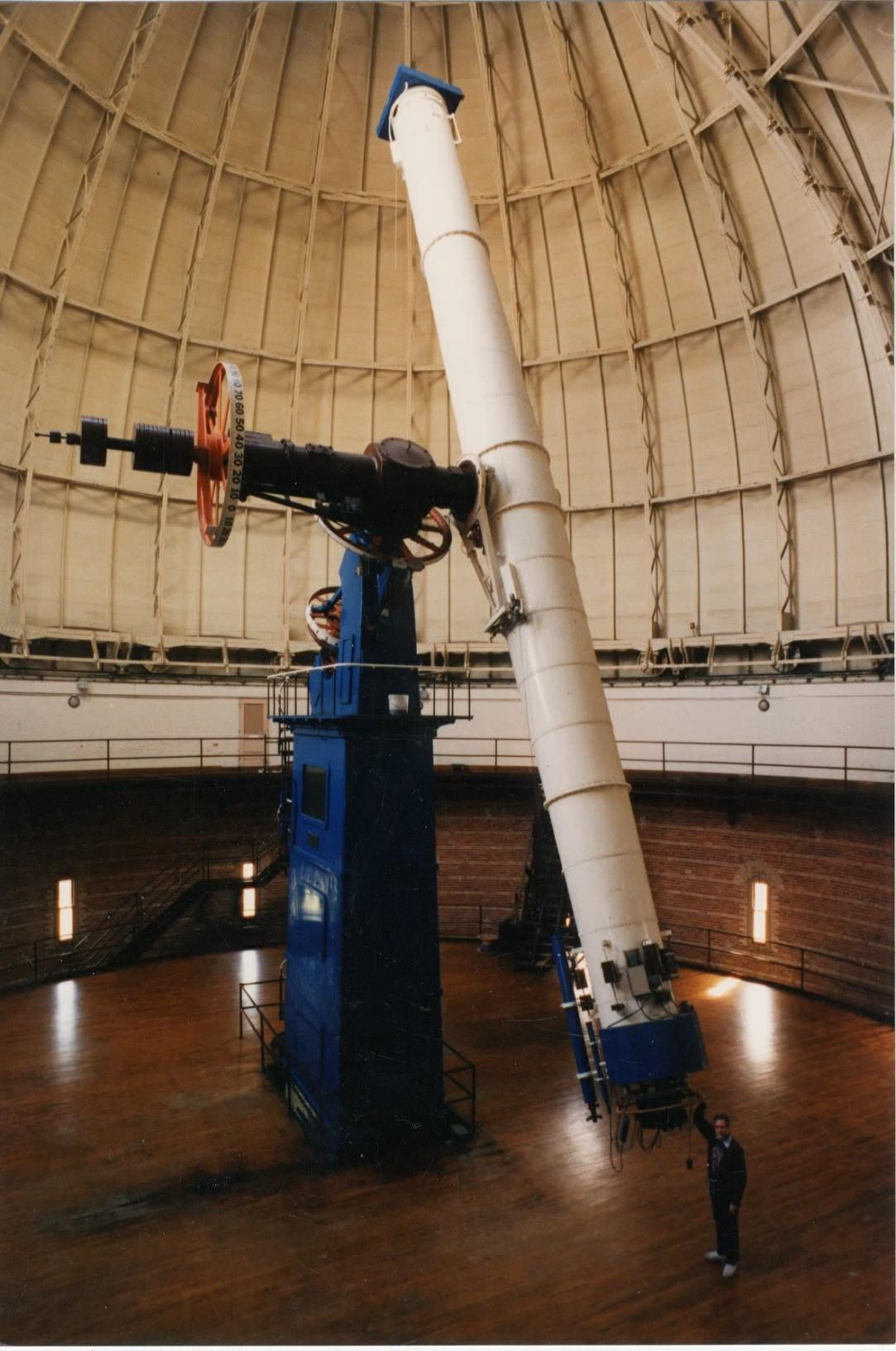 Telescópio de 102 cm do Observatório de Yerkes.