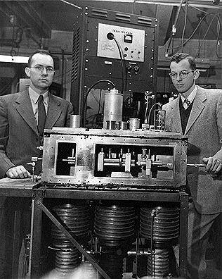 MASER (Microwave Amplification by Stimulated Emission of