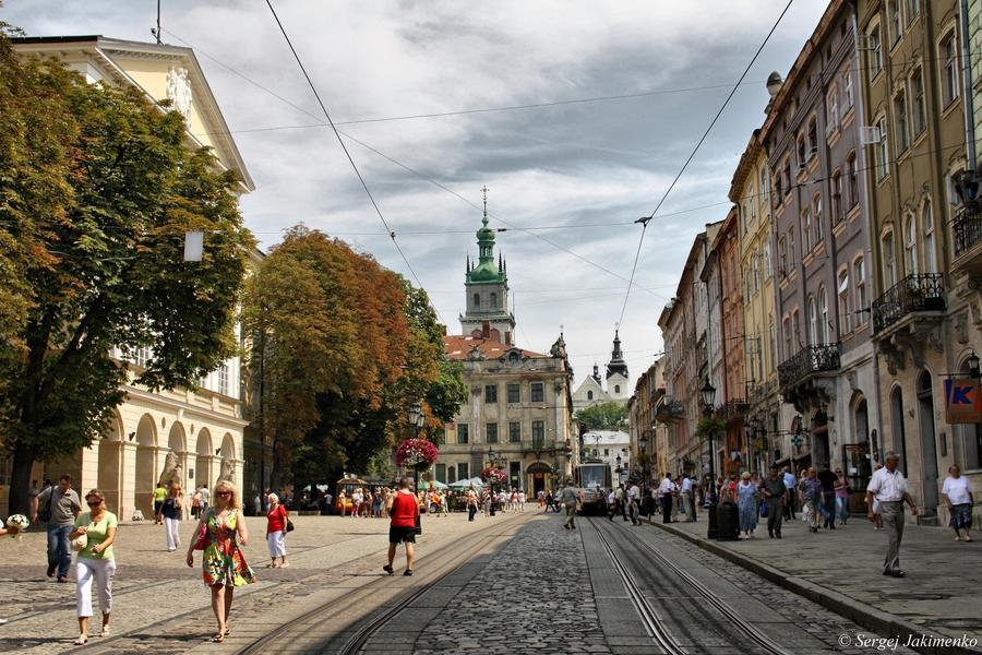 Acomodação no Hotel Ternopil 3*. Jantar típico (incluso).