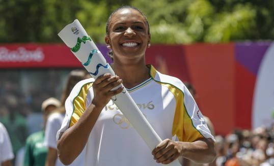 Rio 2016 5 - Reforçar os compromissos assumidos com as entidades olímpicas, com o estado do Rio de Janeiro e com a capital fluminense, responsáveis pela