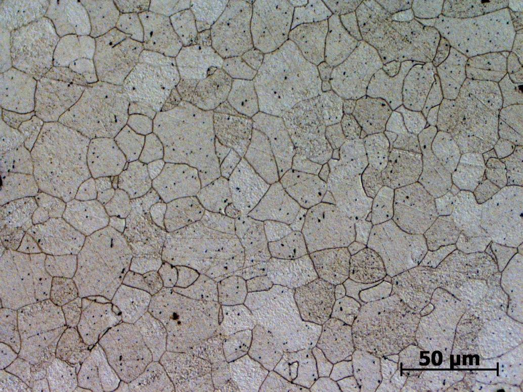 As análises realizadas em microscópio óptico mostraram que o aço TRIP (Figura 4.