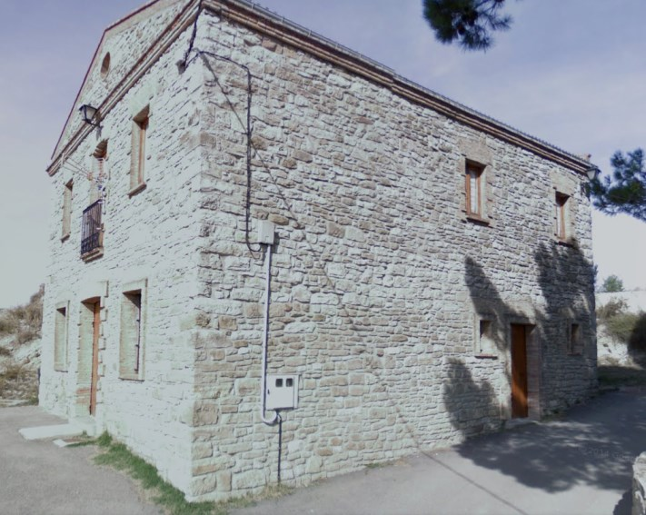 Municipality house. Dwelling Area: 150 m² 16.