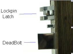 Os 3 trincos da fechadura são os demonstrados de seguida: Trinco principal Trinco de bloqueio Língua Configurações extra: 1.