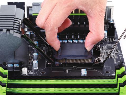 Para proteger o soquete da CPU, coloque sempre a cobertura do soquete de proteção quanda o CPU