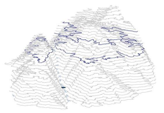 A água que emerge nas nascentes termais tem origem na precipitação atmosférica, cuja infiltração ocorre em locais com um relevo entre os 900 e os 1115 m de altitude, área assinalada na Figura 32.