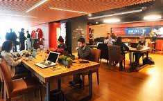 Chile Work Café no Chile. +8% clientes vinculados O Santander é o principal banco privado do Chile em termos de ativos e clientes.