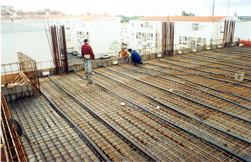 12.2 Concepção CONCEPÇÃO das Estruturas E PRÉ-DIMENSIONAMENTO O estudo prévio DE ESTRUTURAS DE EDIFÍCIOS CONDICIONAMENTOS Métodos Construtivos Utilização de pré-fabricação