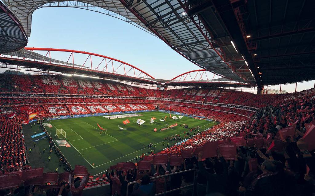 O PASSADO INSPIRA O FUTURO Os bilhetes podem ser adquiridos na Benfica Megastore, das
