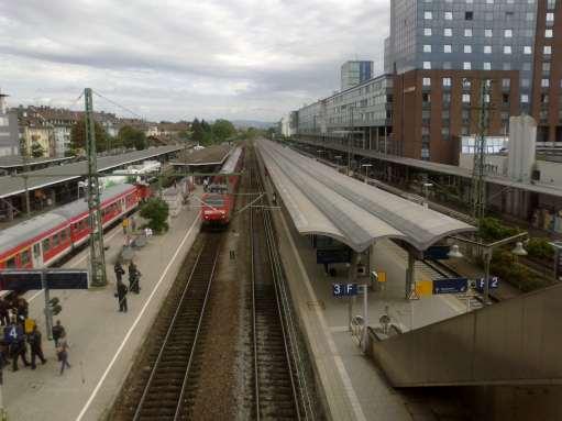 trem. Estação