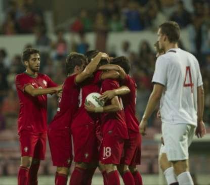 A Seleção Nacional sub-21 jogará no mês de outubro mais dois jogos de qualificação para o campeonato da Europa República Checa 2015 diante das suas congéneres de Israel e do Azerbaijão.
