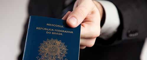 Cópia autenticada, nítida e completa do passaporte ou do documento de viagem equivalente válido; Prova de registro de temporário; Garantia de matrícula (salvo em caso de curso concluído e se o