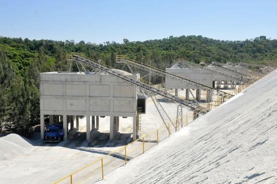 200 empregos indiretos; 100% da frota de entrega é