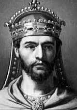 Luís, o Piedoso (814-840) Coroado pelo papa Estevão V; Controlado pela igreja; Combateu