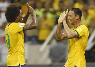 Eliminatórias rendem à seleção maior audiência desde a Copa POR PRISCILA BERTOZZI A vitória sobre a Venezuela por 3 a 1 na noite da última terça-feira deu à seleção brasileira a maior audiência na TV