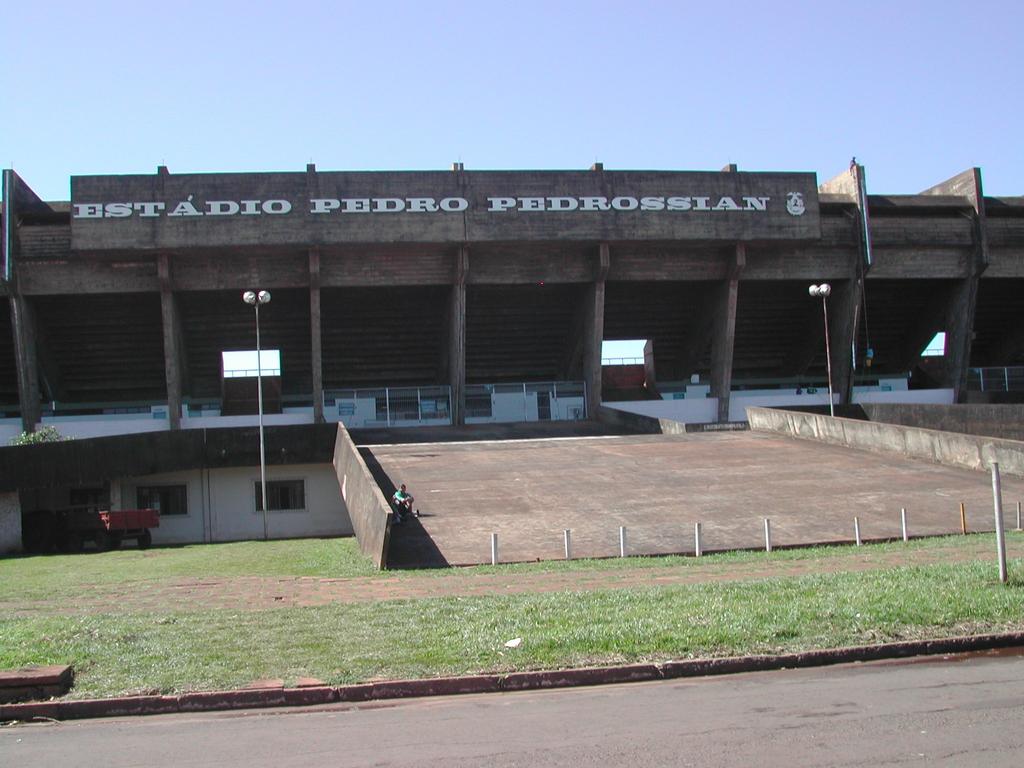 Campo Grande e Região Hospedagem (para caravana de estudantes) Casa de