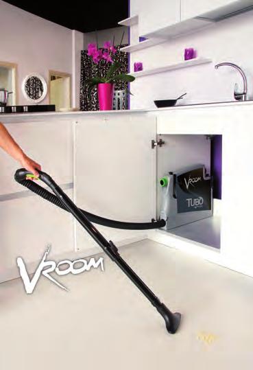 VROOM AP286 - VROOM Kit accessori per pulizia E composto da un tubo flessibile (da ml.