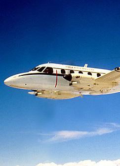 EMB 110 Bandeirante (Fonte: Centro Histórico Embraer) AVIAÇÃO