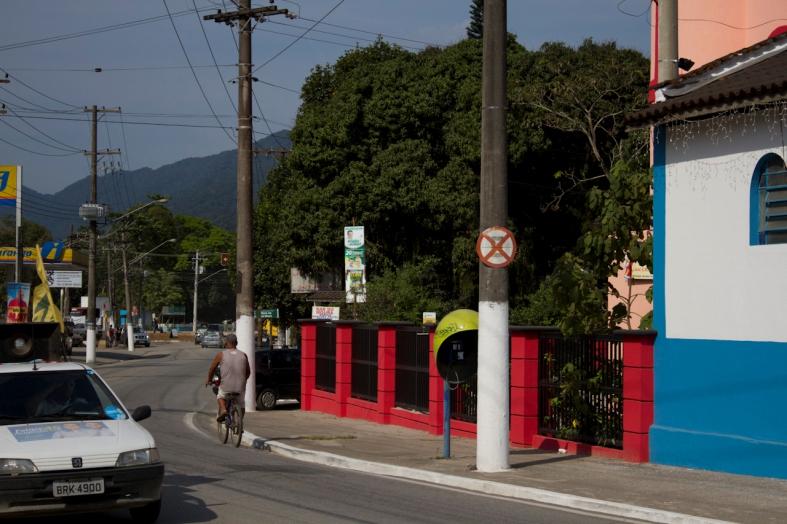 ponta, sentido Maresias.