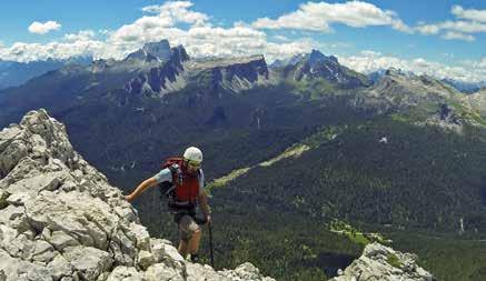 NASCENTE DO BOITE VIAS FERRATAS O passeio que vai de Ra Stua até Campo Croce, onde se origina o riacho que atravessa a Vale do Ampezzo, o Boite, é uma excursão ideal especialmente para as crianças.