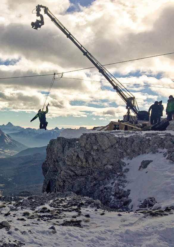 UM VALE DE FILMES Shoot in the Alps NA FRÉ DE DUTO CURIOSIDADES E EVENTOS Um vale de filmes. O esquilo vermelho. Lendas de Ampezzo Não existe tempo ruim.