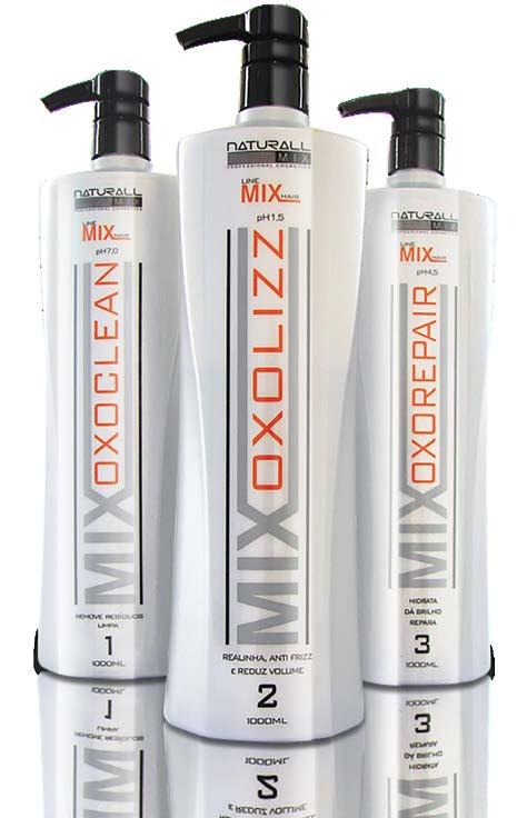 MIX OXOLIZZ 1L Elaborado com ativos biotecnológicos que promovem a redução do volume e o realinhamento dos fios.