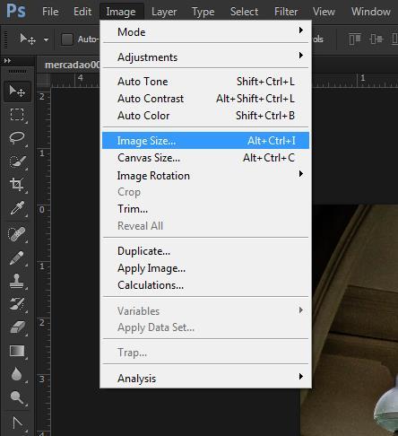 2 - Com a imagem aberta, vá em "Imagem" > "Tamanho da
