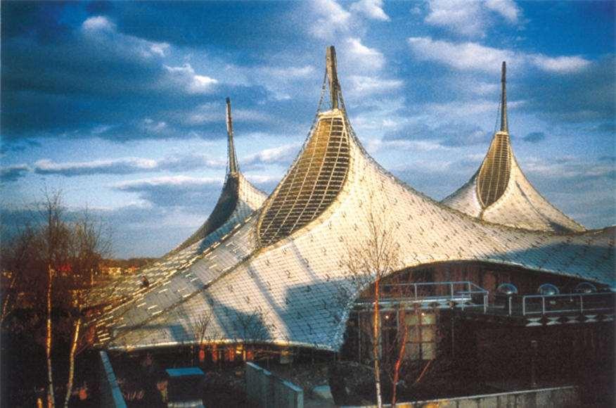 ARQUITETURA Pavilhão alemão na